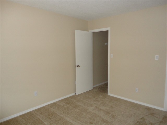 Building Photo - 6231 Castle Dome Pl NW