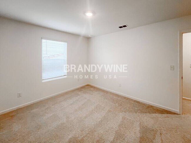 Building Photo - 63 Rowlett Pl