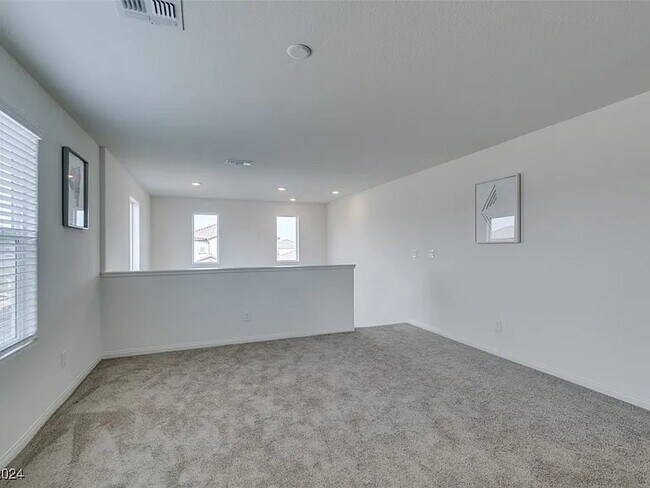 Building Photo - 6985 Solano Cyn Ave