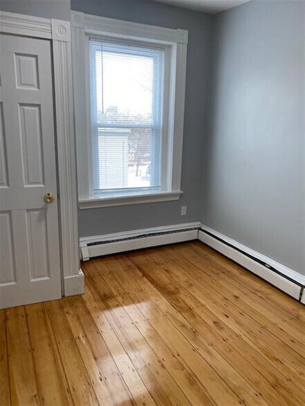 Building Photo - 119 Harvard St