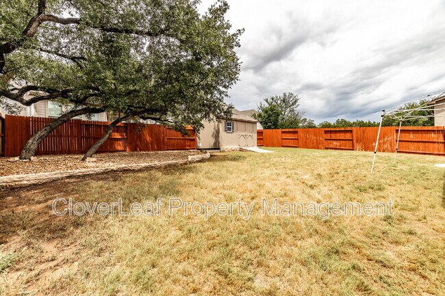 Building Photo - 423 Sundance Way