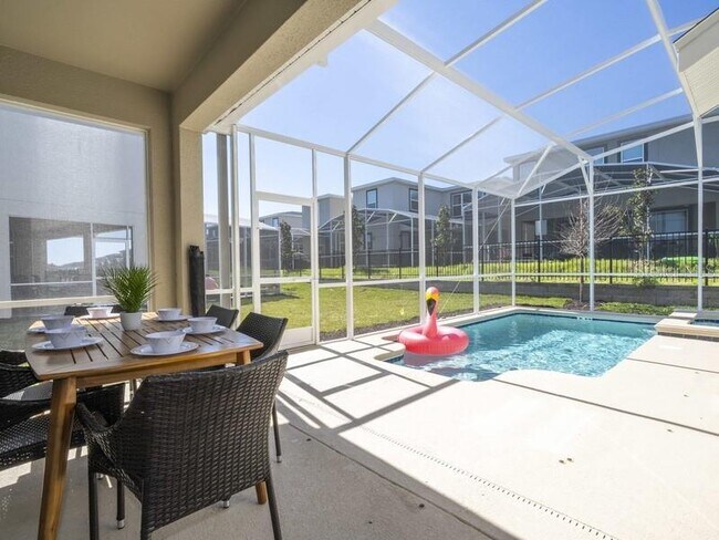 Building Photo - 8956 Takeaway Wy