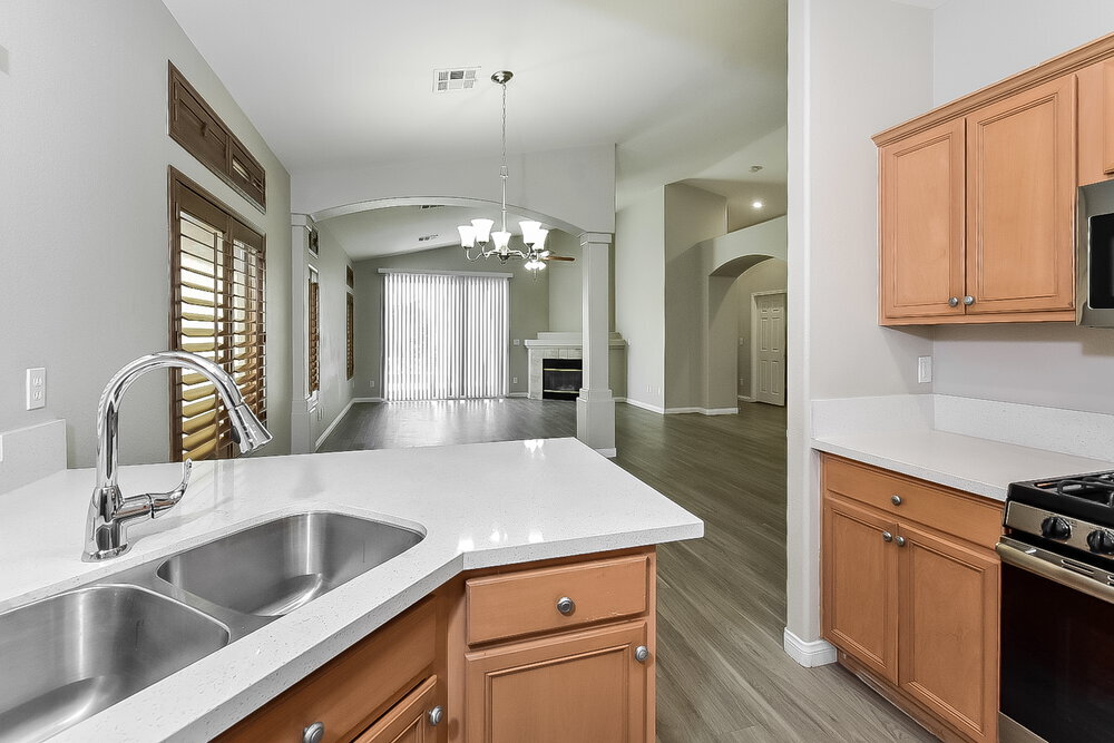 Building Photo - 7945 Quail Mountain Ln