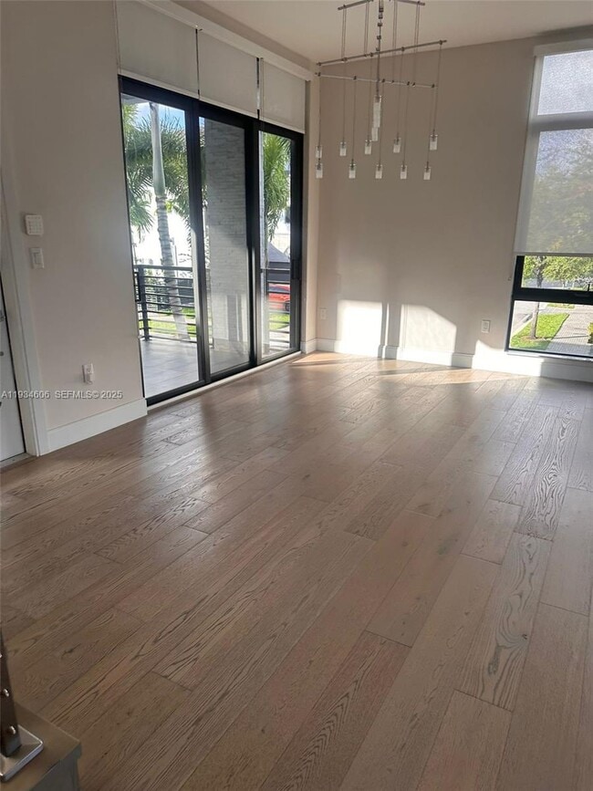 Building Photo - 8231 NW 48th St