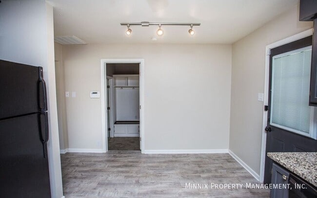 Building Photo - 4416 43rd St