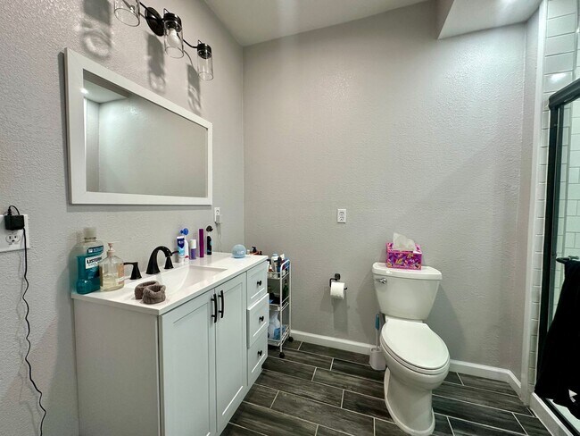 Building Photo - 301 Carmel Valley Way