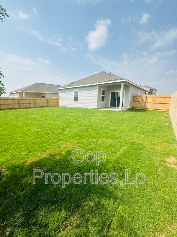 Building Photo - 10136 Peppercorn Pl