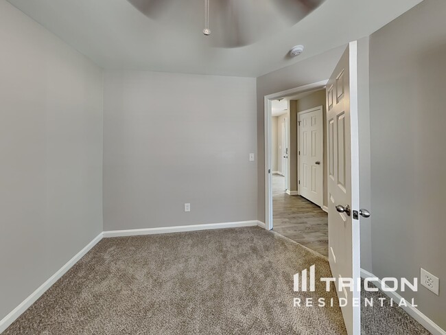 Building Photo - 234 Marsh Deer Way