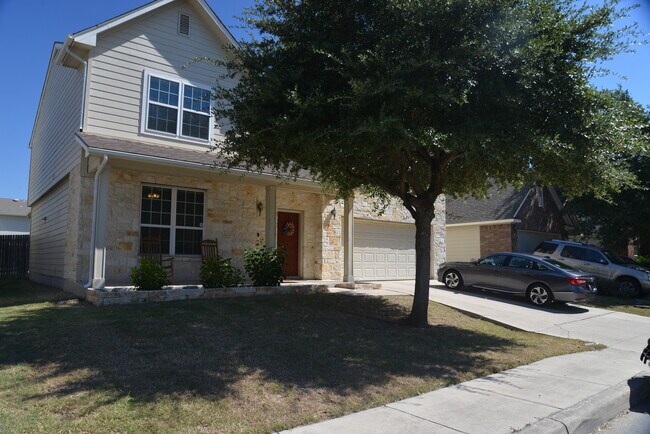 Building Photo - 11715 Oakwood Rdg