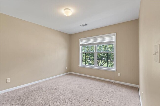 Building Photo - 5376 Amberden Hall Dr