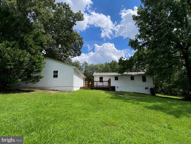 Building Photo - 31 Hamn Ln