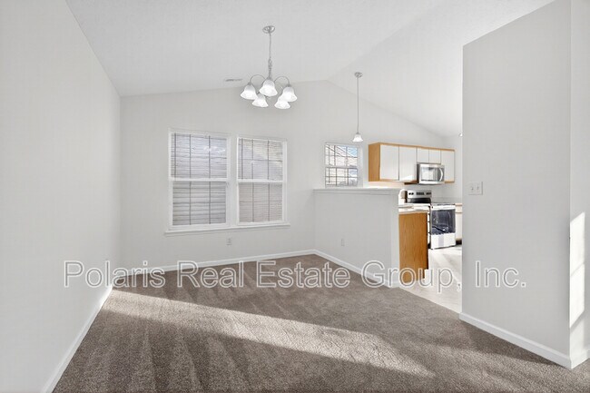 Building Photo - 439 Venus Dr