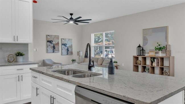 Building Photo - 1901 31st St S