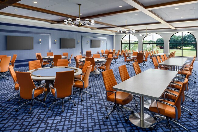 Building Photo - 6213 NW 21st Ct