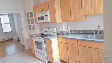 Building Photo - 1 bedroom in Boston MA 02113