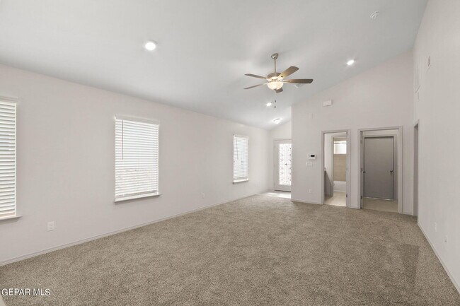 Building Photo - 5116 Joe Castillo St
