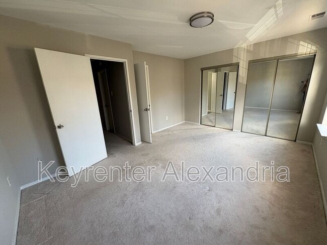 Building Photo - 5822 Bridgetown Ct