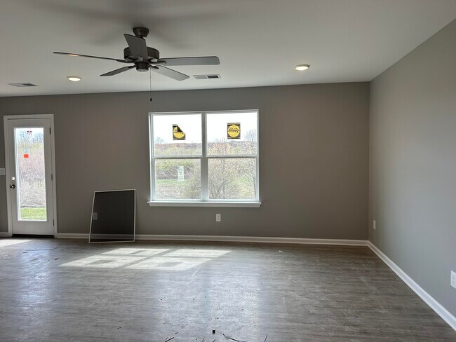 Building Photo - 218 Jared Parker Wy