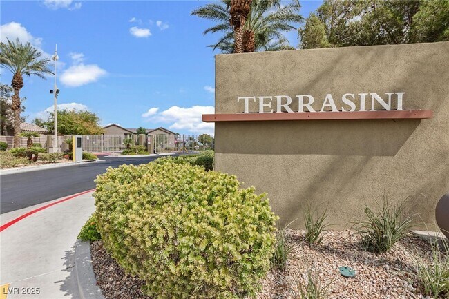 Building Photo - 4725 Basilicata Ln