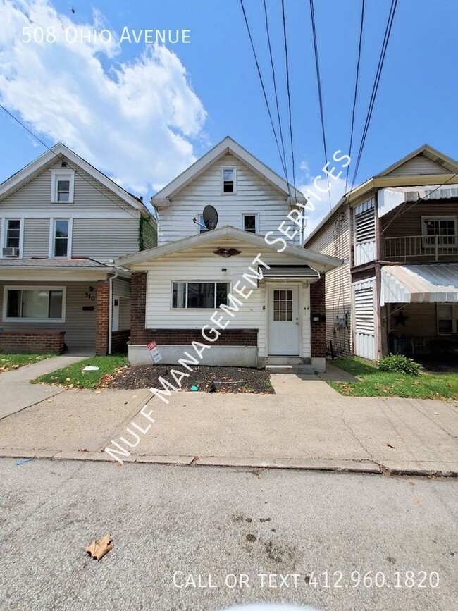 Building Photo - Eligible for Section 8: 3 Bed, 1.5 Bath Ho...