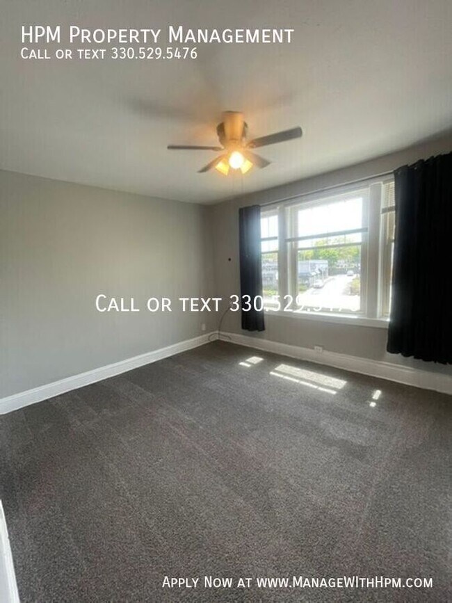 Building Photo - 11516 Clifton Blvd