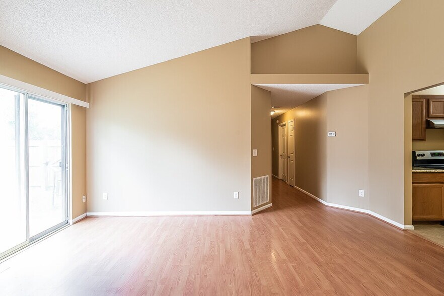 Building Photo - 1786 Sheraton Lakes Cir