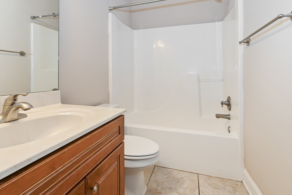 Building Photo - 4869 Rosebrook Cir E