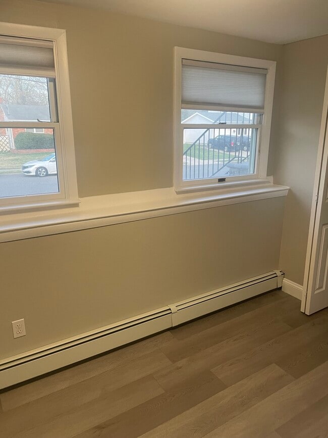 Bedroom - 47 Pearl St