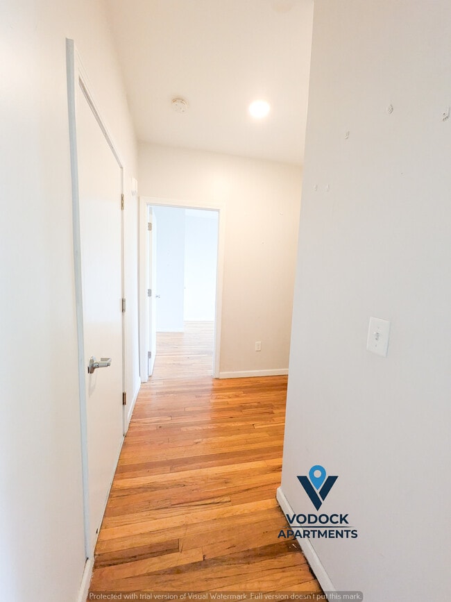 Building Photo - 39 Charter Oak Pl