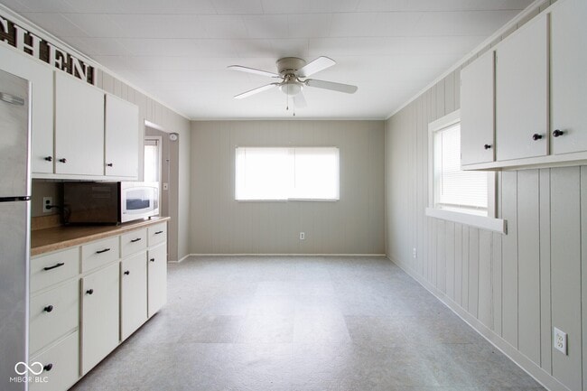Building Photo - 5866 Shimer Ave