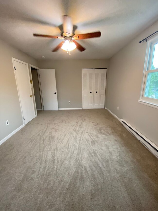 Building Photo - Attractive 3 Bedroom 1.5 Bath home in Mt. ...