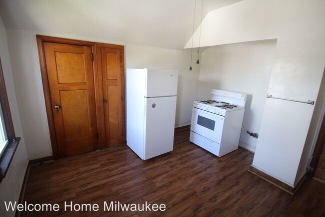 Building Photo - 4703 N 39th St
