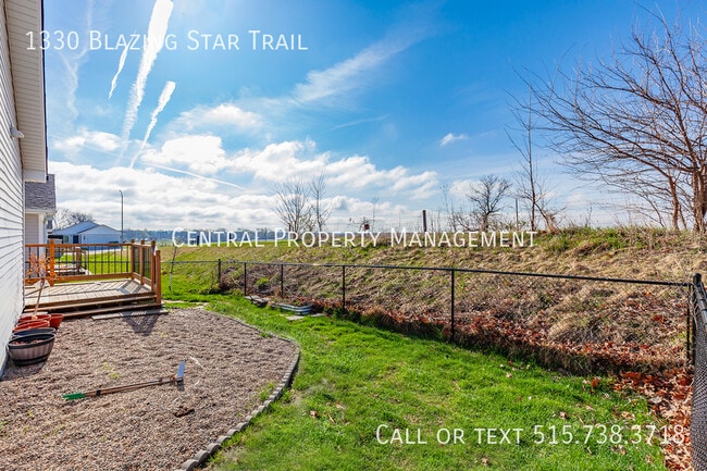 Building Photo - 1330 Blazing Star Dr