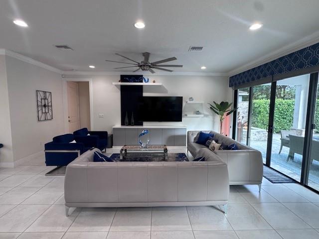 Building Photo - 7289 Stella Ln