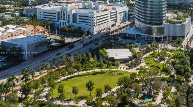 Building Photo - 500 Alton Rd