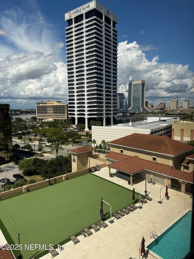 Primary Photo - 1478 Riverplace Blvd