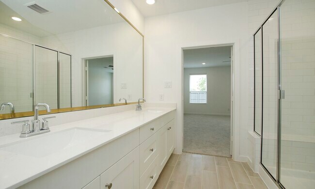 Building Photo - 27222 Grass Cliff Ln