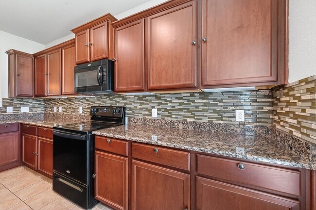 Building Photo - 228 Elm Patch Dr
