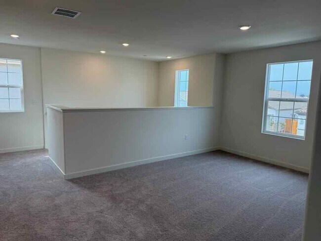 Building Photo - Brand New Home in Elk Grove. 4 Bed/3Bath