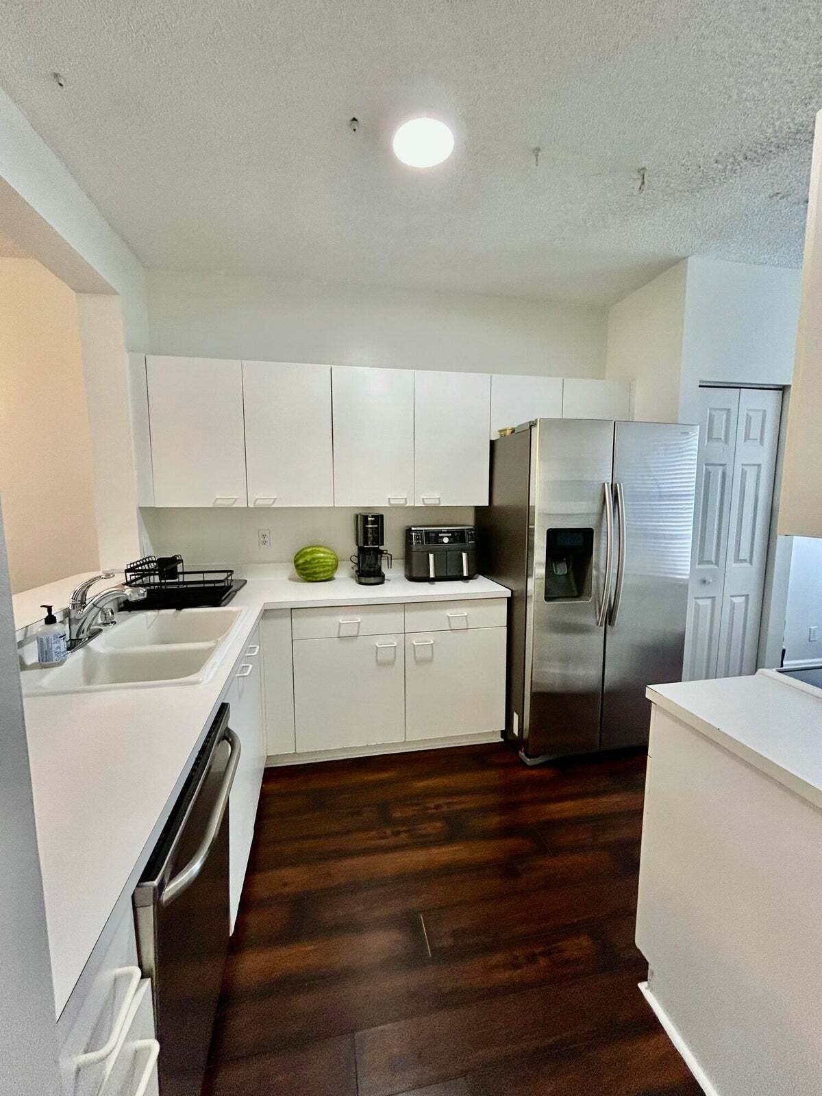 Building Photo - 20930 Via Jasmine