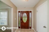 Building Photo - 6907 Mariemont Dr