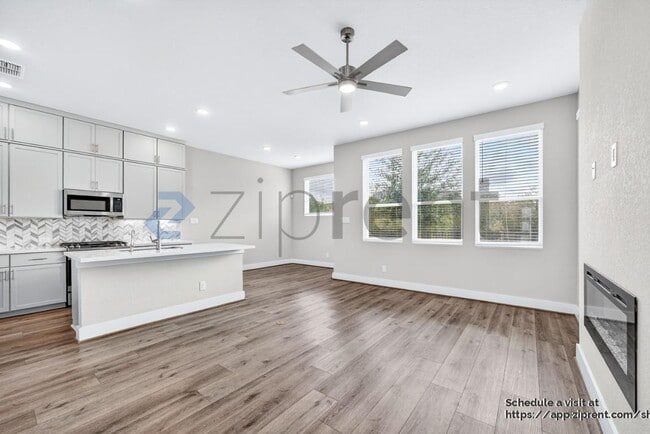 Building Photo - 8851 Oakland Rd