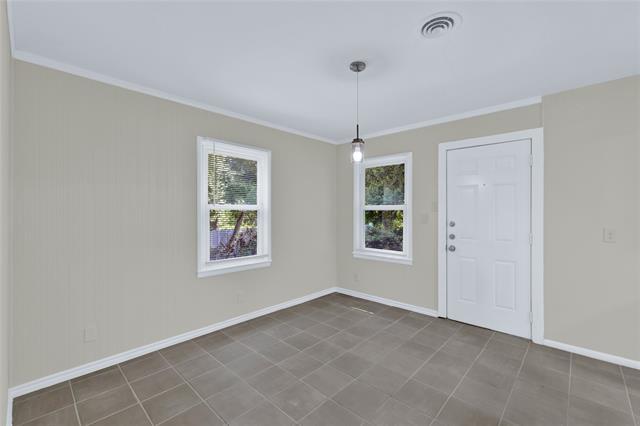 Building Photo - 4014 Sun Valley Dr