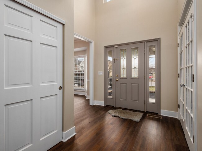 Building Photo - 7302 Claddaugh Ln