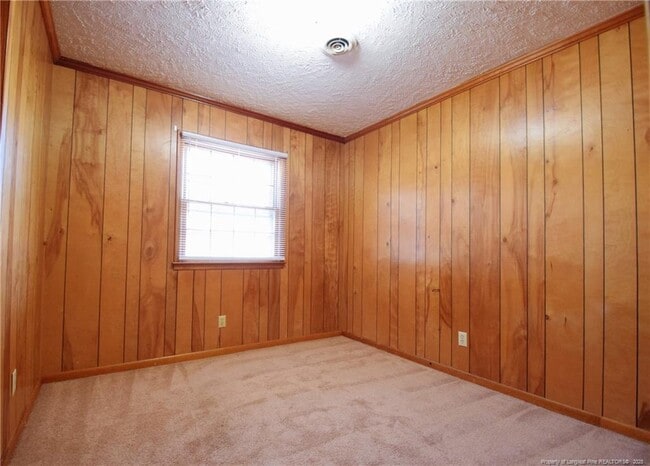 Building Photo - 4738 Rosehill Rd