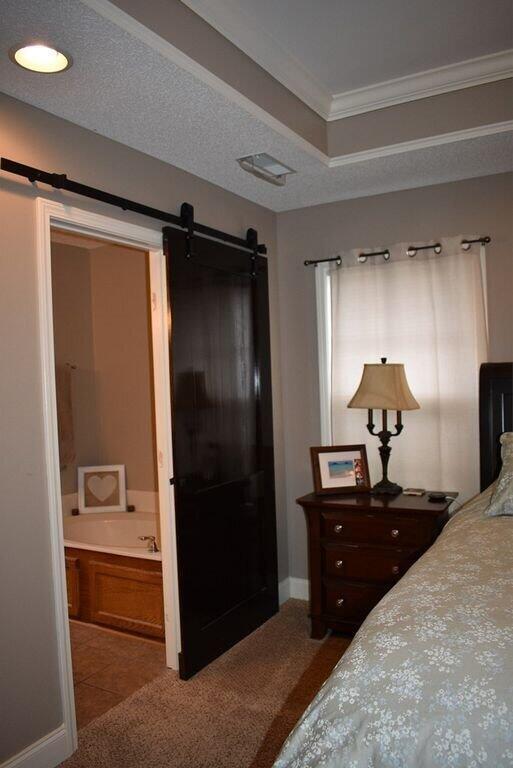Building Photo - 3950 Cantle Dr