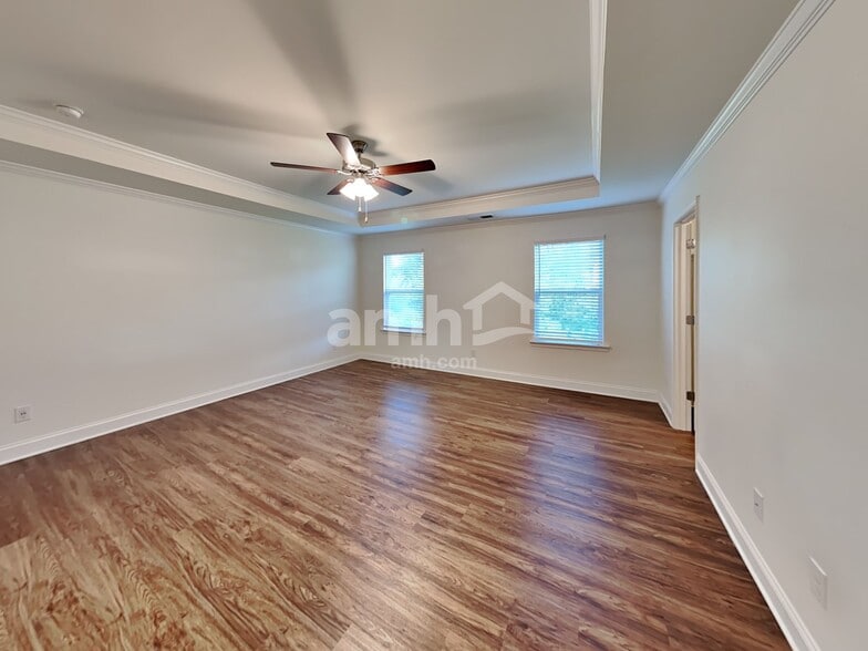 Building Photo - 2150 Brook Enclave Trail