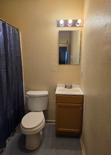 Building Photo - 17 Woodberry Dr