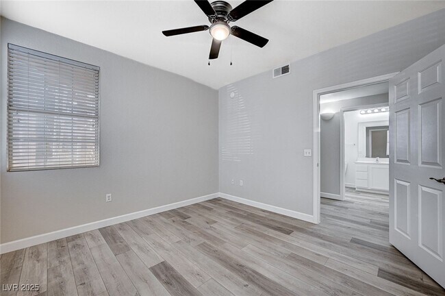 Building Photo - 75 N Valle Verde Dr