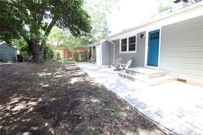 Building Photo - 1009 Dogwood Ln